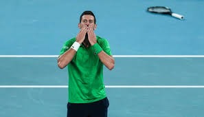 超勇士！快船逆转尼克斯升第六 哈登1500+500助创历史最老纪录