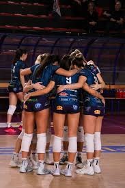 佐藤辉明火力全开独走全垒打、打点同步领先 有望挑战令和第二位三冠王｜日职